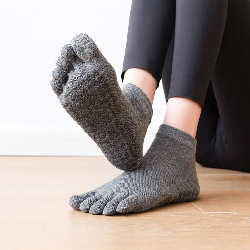 Kaus kaki Yoga Anti selip untu - Yoga Mat ulasan dan harga